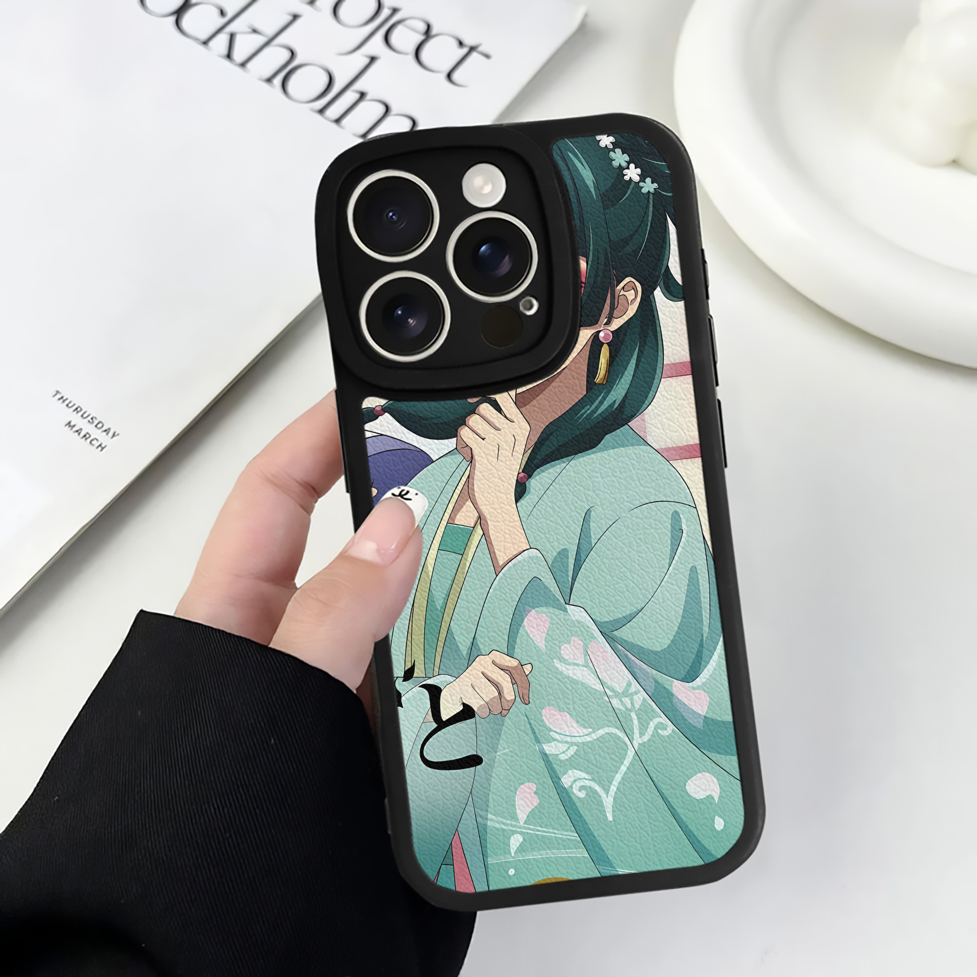 薬屋のひとりごと The Apothecary Diaries 【iPhone 16シリーズ対応】シリコンスマホケース（レザー調） 材質：シリコン